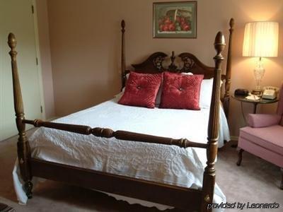 Montague Inn Saginaw Oda fotoğraf